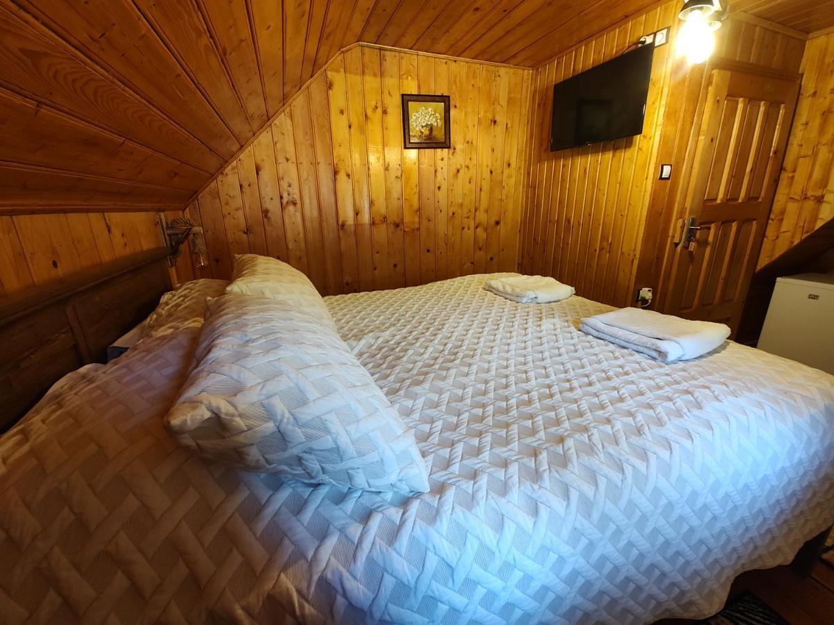Sezatoarea Lupilor Villa Lepşa Екстериор снимка