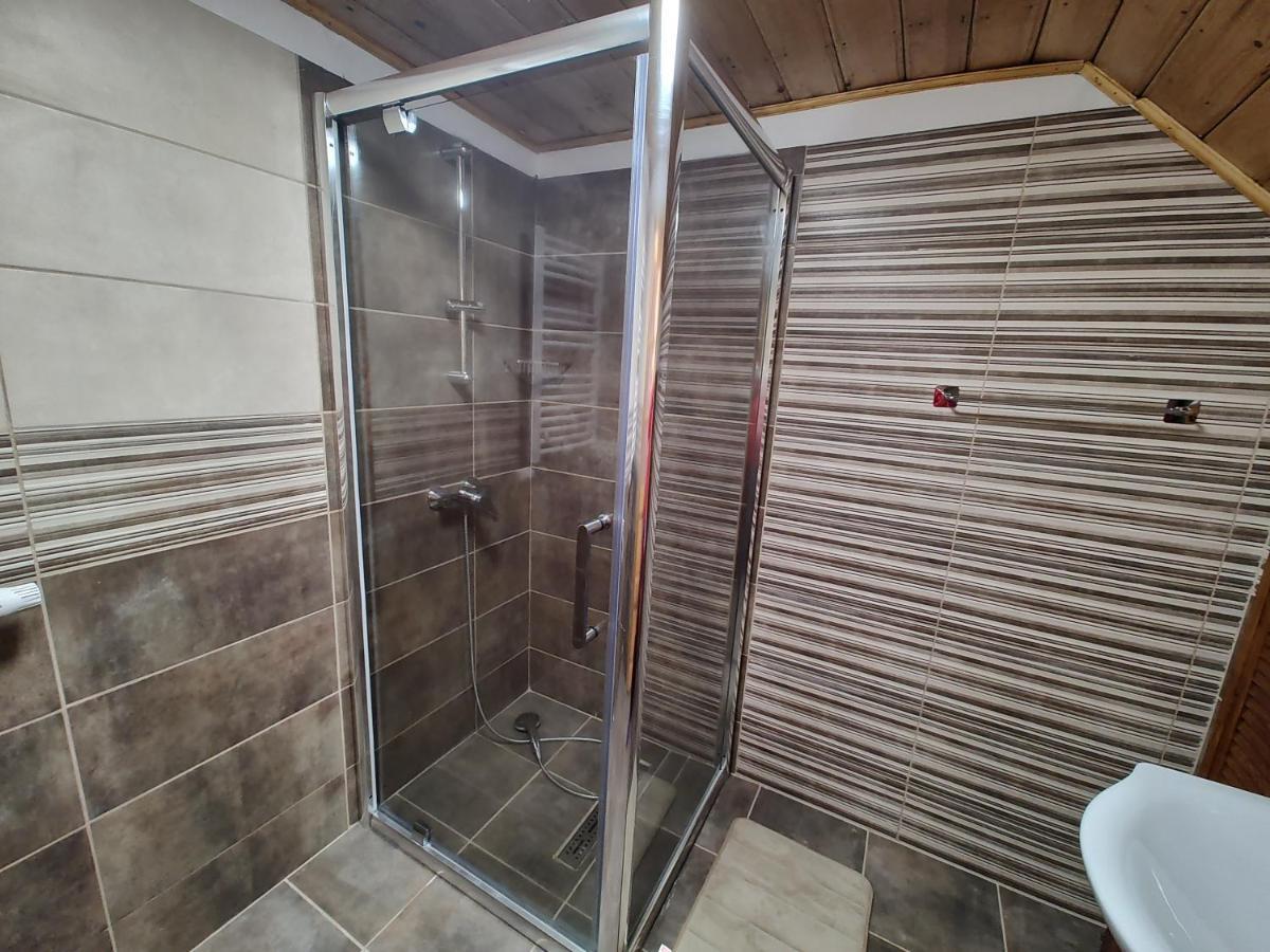 Sezatoarea Lupilor Villa Lepşa Екстериор снимка