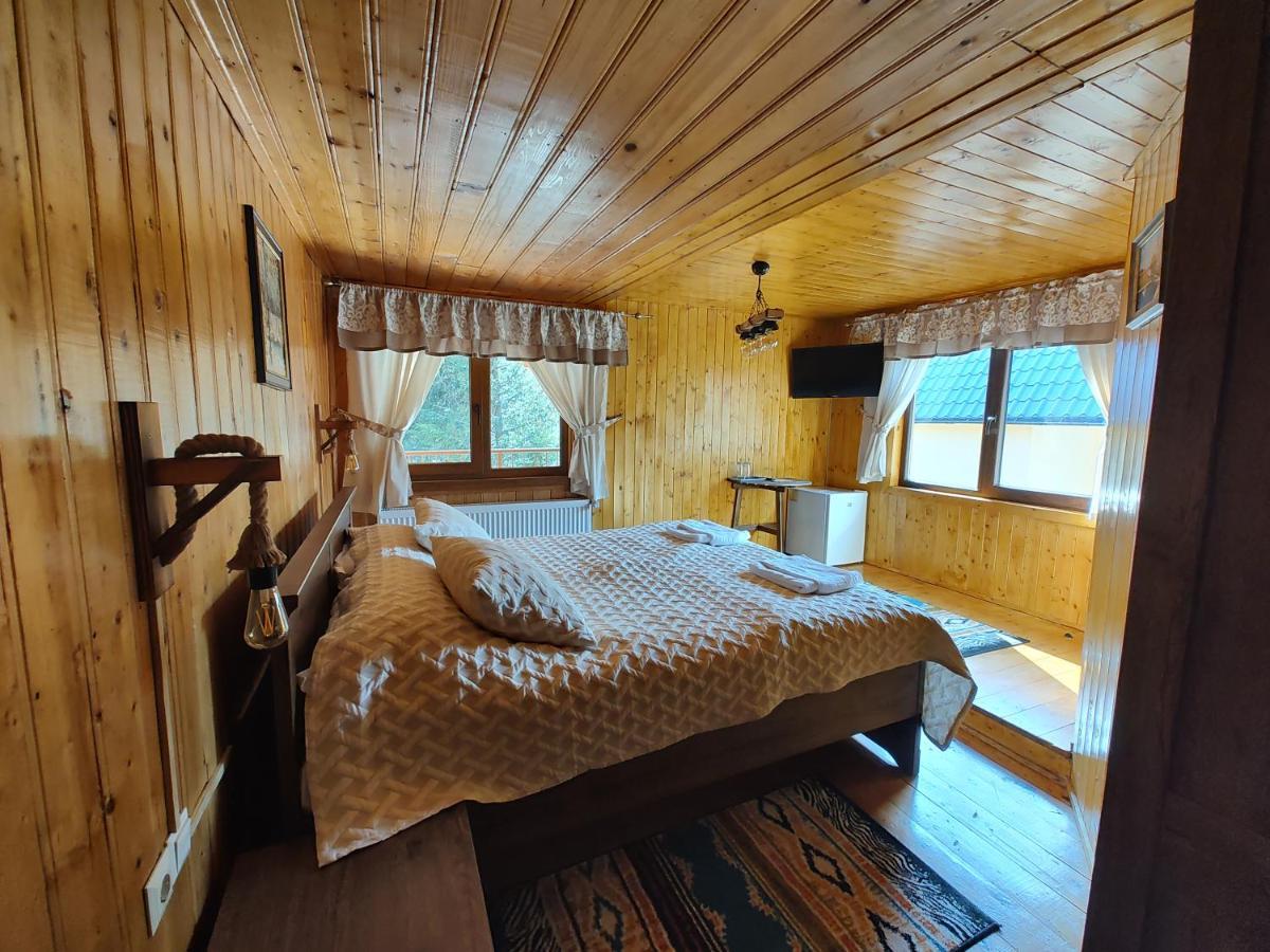 Sezatoarea Lupilor Villa Lepşa Екстериор снимка